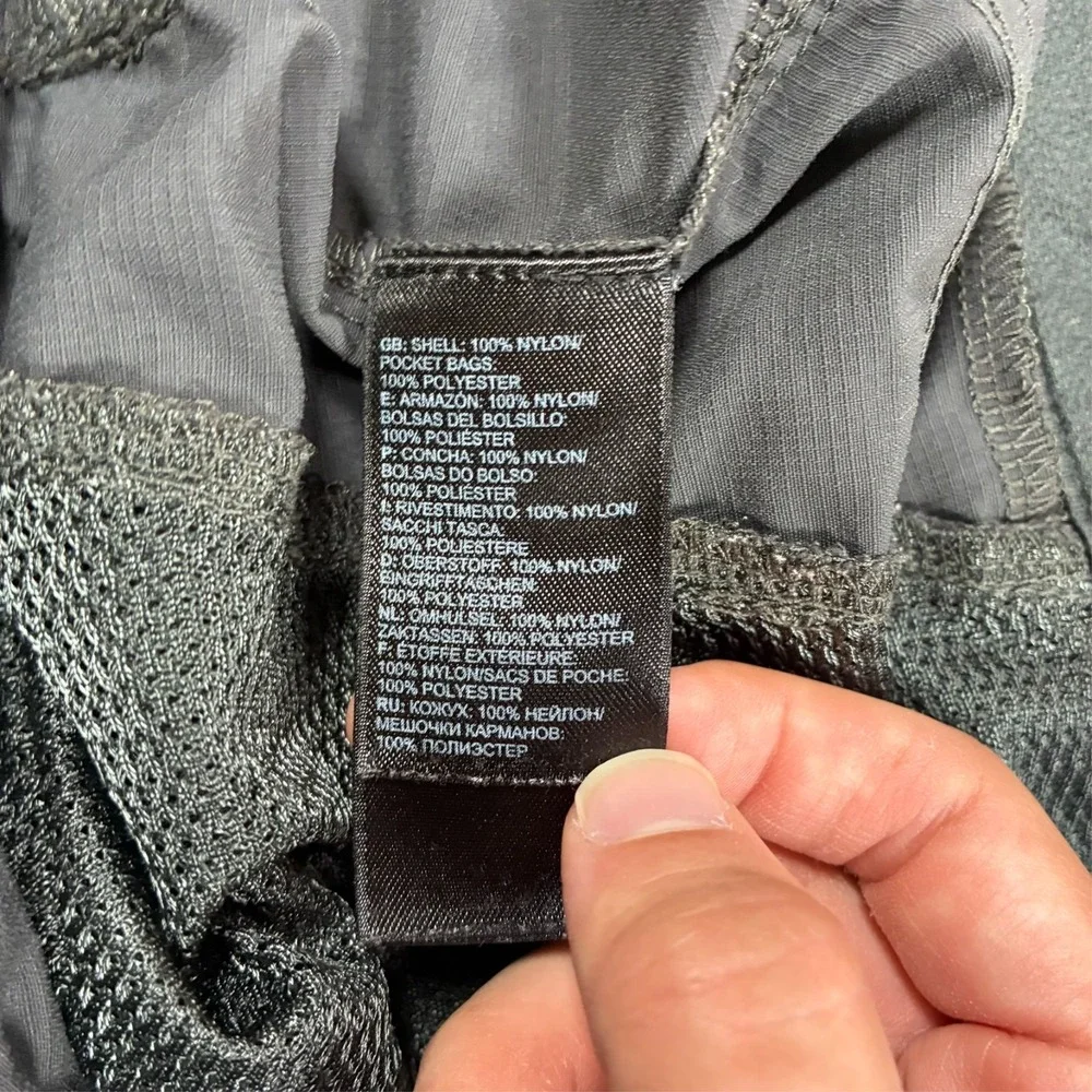 The North Face Shorts Mens 32 Gray Hiking Outdoor Trail Nylon Cargo Low Rise